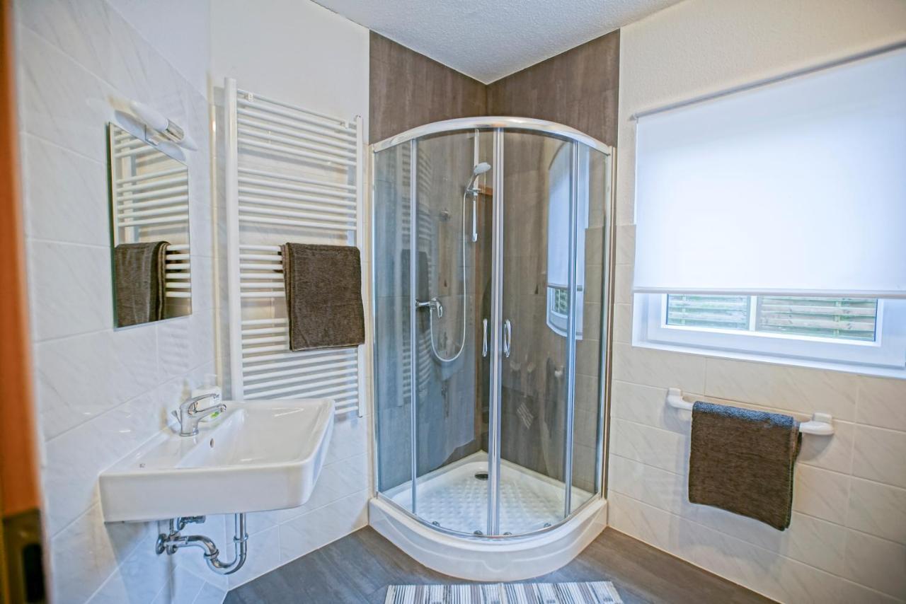 Villa Stettiner Haff Nebengebaeude à Mönkebude Extérieur photo